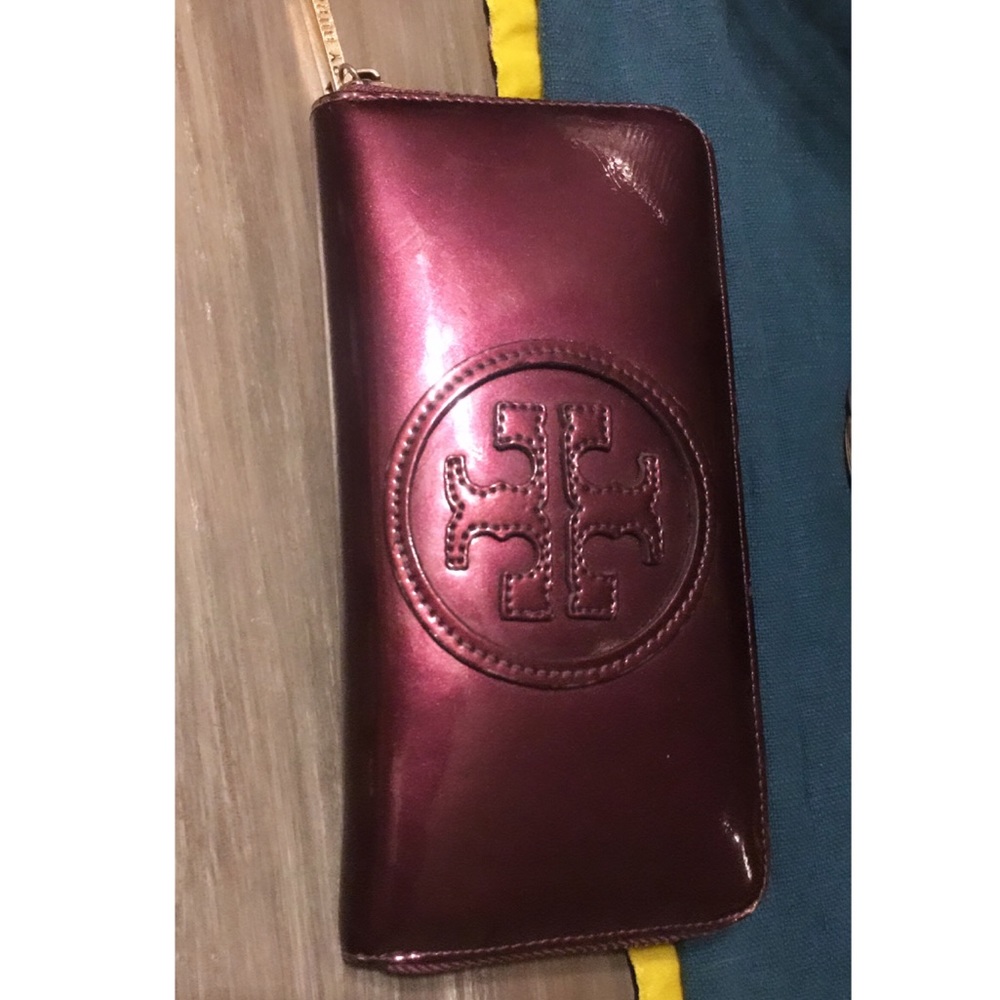 Authentic Tory Burch purple wallet